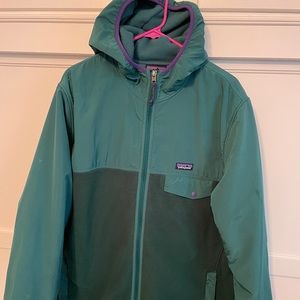 Used Mens Patagonia Shelled Synchilla. Size XL. No holes, rips, stains.